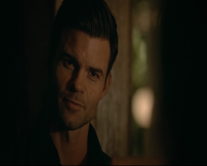 vampirediariesworld-dot-nl_TheOriginals5x01WhereYouLeftYourHeart02160.jpg