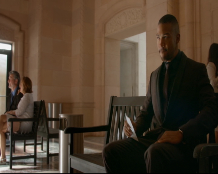 vampirediariesworld-dot-nl_TheOriginals5x01WhereYouLeftYourHeart02230.jpg