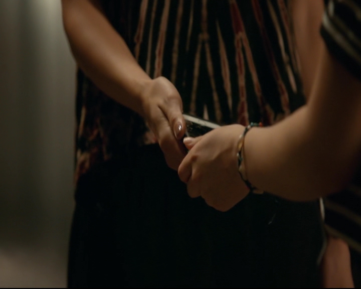 vampirediariesworld-dot-nl_TheOriginals5x01WhereYouLeftYourHeart02244.jpg