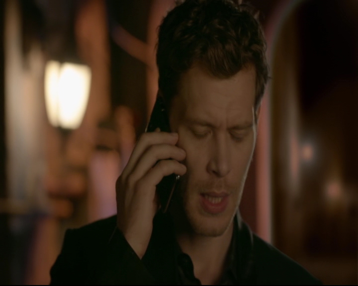 vampirediariesworld-dot-nl_TheOriginals5x01WhereYouLeftYourHeart02285.jpg