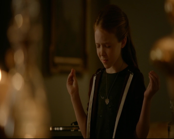 vampirediariesworld-dot-nl_TheOriginals5x02WrongTurnOnBourbon02394.jpg