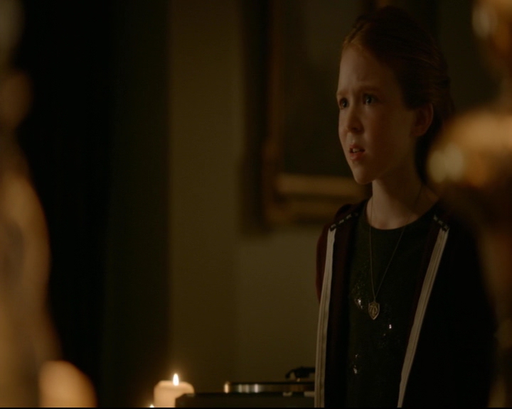 vampirediariesworld-dot-nl_TheOriginals5x02WrongTurnOnBourbon02400.jpg