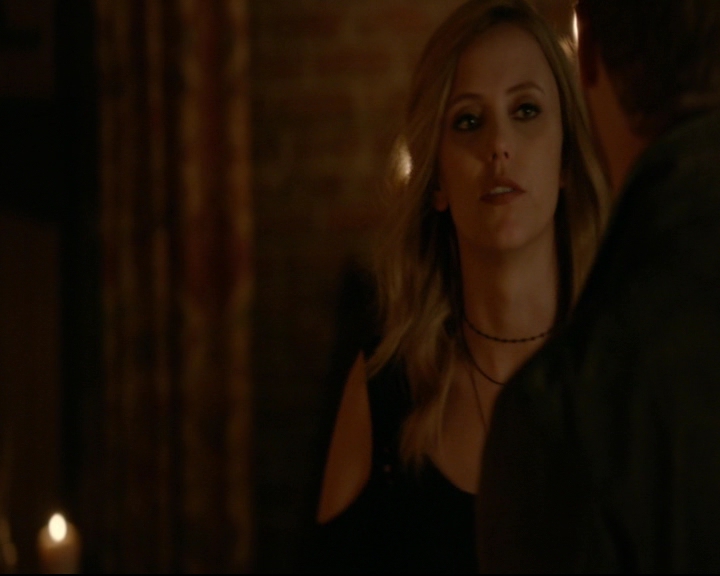 vampirediariesworld-dot-nl_TheOriginals5x02WrongTurnOnBourbon02440.jpg