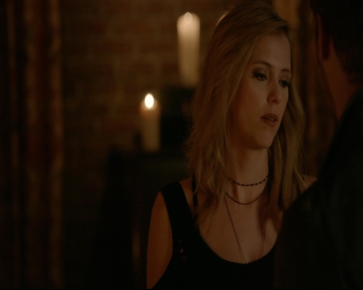 vampirediariesworld-dot-nl_TheOriginals5x02WrongTurnOnBourbon02443.jpg