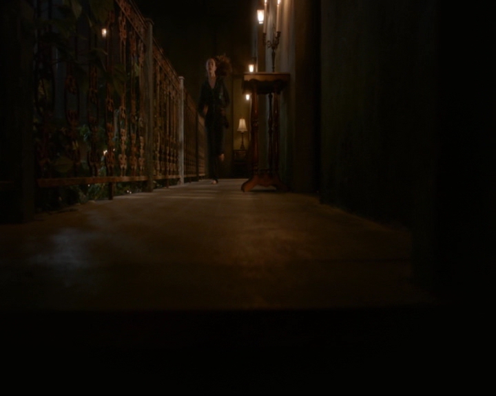 vampirediariesworld-dot-nl_TheOriginals5x02WrongTurnOnBourbon02486.jpg