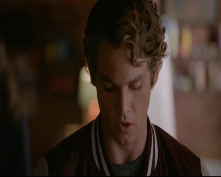 vampirediariesworld-dot-nl_TheOriginals5x02WrongTurnOnBourbon02873.jpg