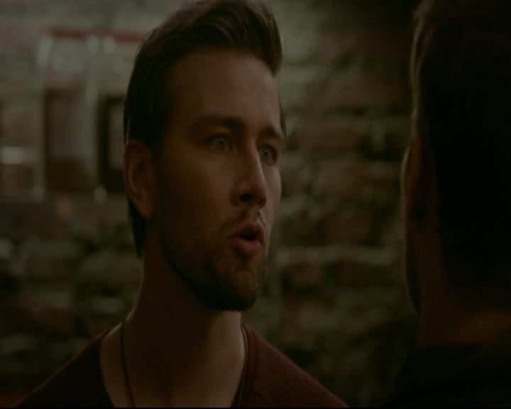vampirediariesworld-dot-nl_TheOriginals5x02WrongTurnOnBourbon03002.jpg