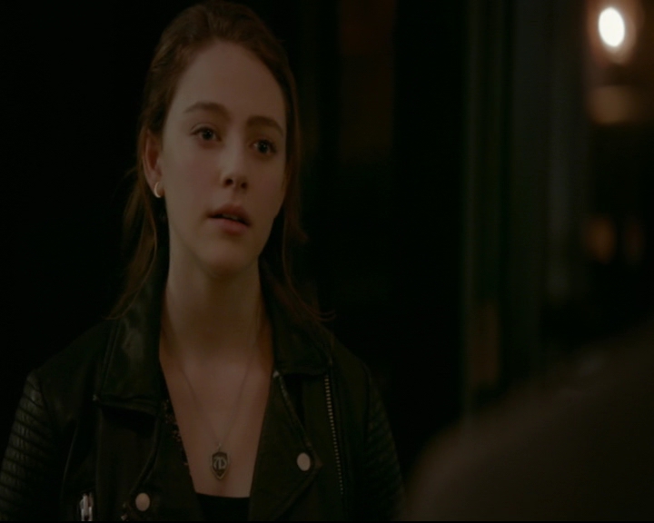 vampirediariesworld-dot-nl_TheOriginals5x02WrongTurnOnBourbon03070.jpg