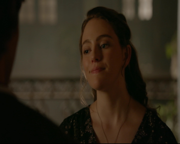 vampirediariesworld-dot-nl_TheOriginals5x02WrongTurnOnBourbon03428.jpg
