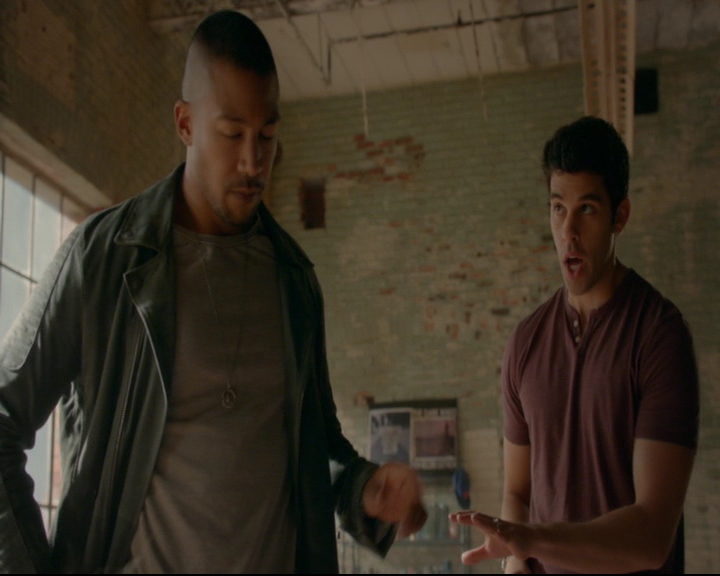 vampirediariesworld-dot-nl_TheOriginals5x02WrongTurnOnBourbon03483.jpg