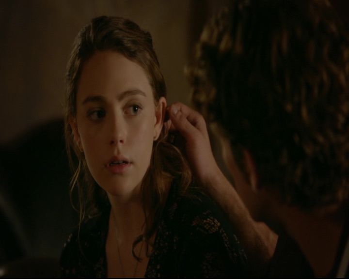 vampirediariesworld-dot-nl_TheOriginals5x02WrongTurnOnBourbon03566.jpg vampirediariesworld-dot-nl_TheOriginals5x02WrongTurnOnBourbon03566.jpg