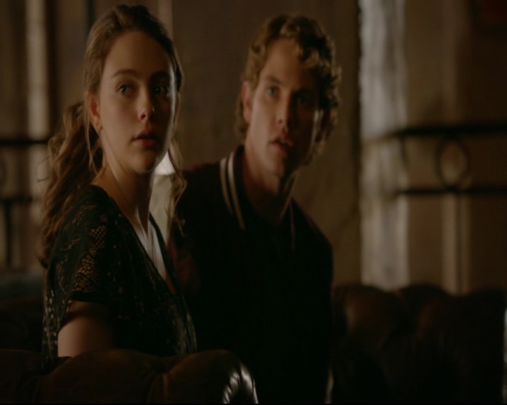 vampirediariesworld-dot-nl_TheOriginals5x02WrongTurnOnBourbon03567.jpg