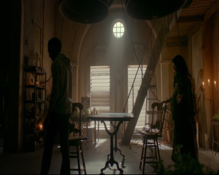 vampirediariesworld-dot-nl_TheOriginals5x02WrongTurnOnBourbon03594.jpg