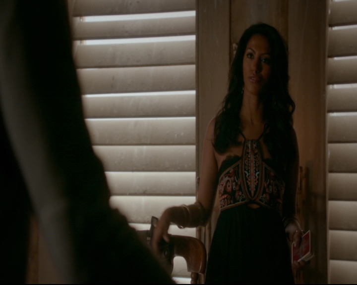 vampirediariesworld-dot-nl_TheOriginals5x02WrongTurnOnBourbon03600.jpg