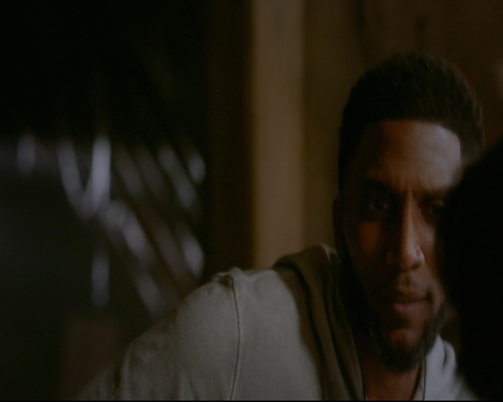 vampirediariesworld-dot-nl_TheOriginals5x02WrongTurnOnBourbon03612.jpg