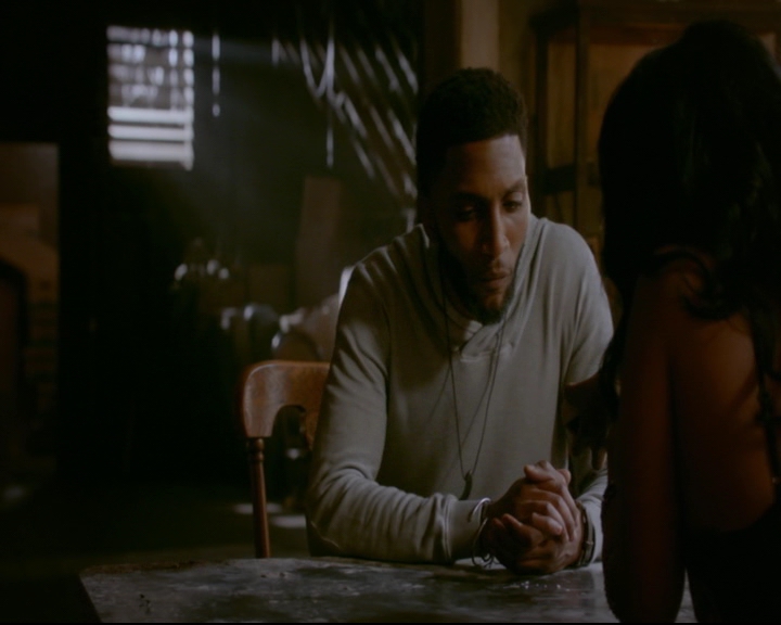vampirediariesworld-dot-nl_TheOriginals5x02WrongTurnOnBourbon03619.jpg