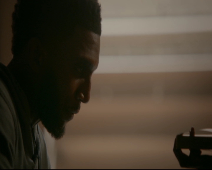 vampirediariesworld-dot-nl_TheOriginals5x02WrongTurnOnBourbon03630.jpg