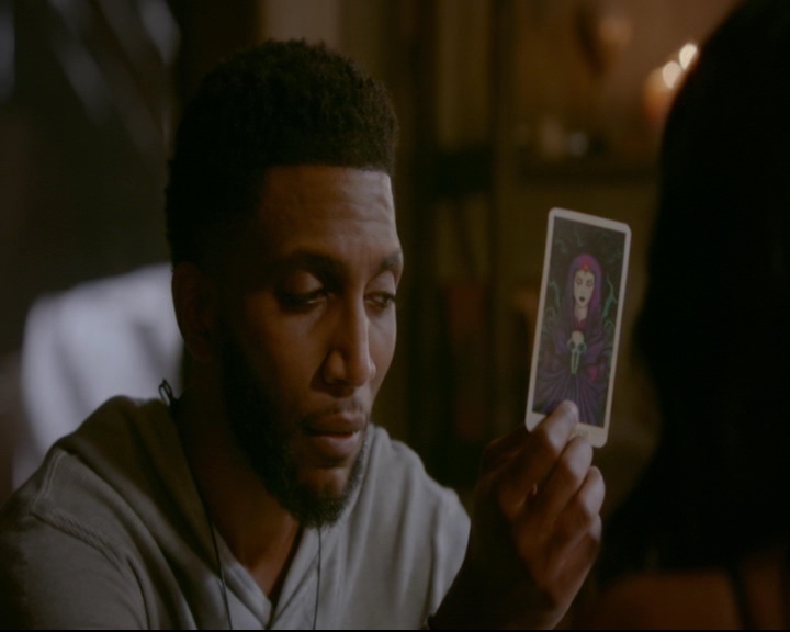 vampirediariesworld-dot-nl_TheOriginals5x02WrongTurnOnBourbon03665.jpg