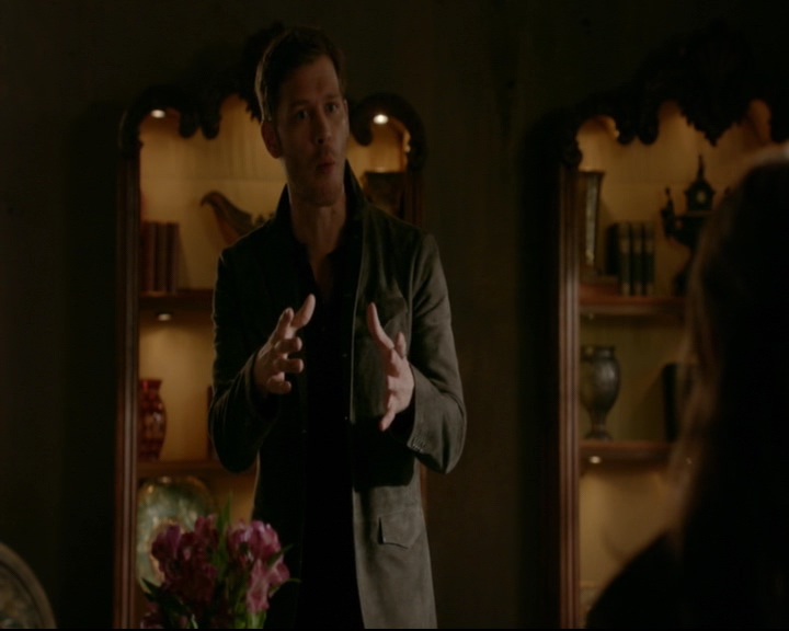 vampirediariesworld-dot-nl_TheOriginals5x02WrongTurnOnBourbon03693.jpg