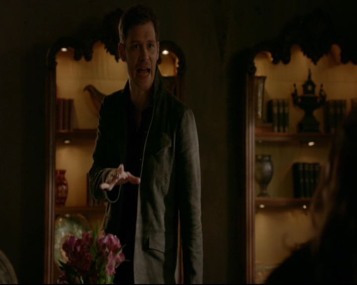 vampirediariesworld-dot-nl_TheOriginals5x02WrongTurnOnBourbon03695.jpg