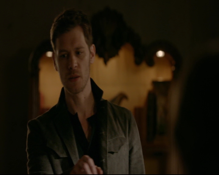 vampirediariesworld-dot-nl_TheOriginals5x02WrongTurnOnBourbon03702.jpg