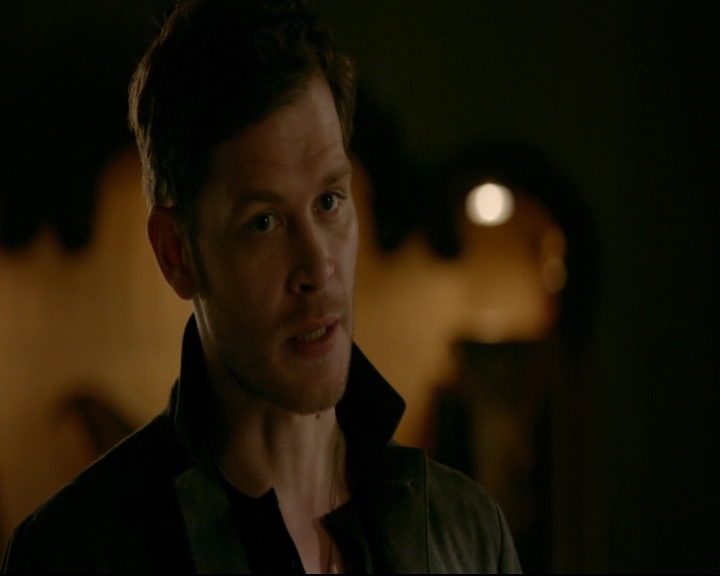 vampirediariesworld-dot-nl_TheOriginals5x02WrongTurnOnBourbon03705.jpg