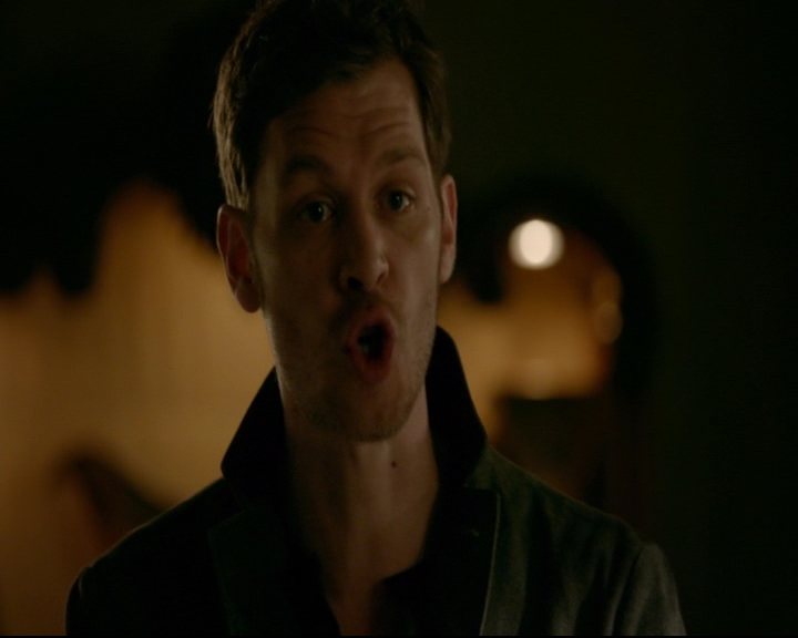 vampirediariesworld-dot-nl_TheOriginals5x02WrongTurnOnBourbon03709.jpg