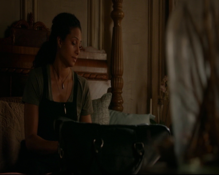 vampirediariesworld-dot-nl_TheOriginals5x02WrongTurnOnBourbon03720.jpg