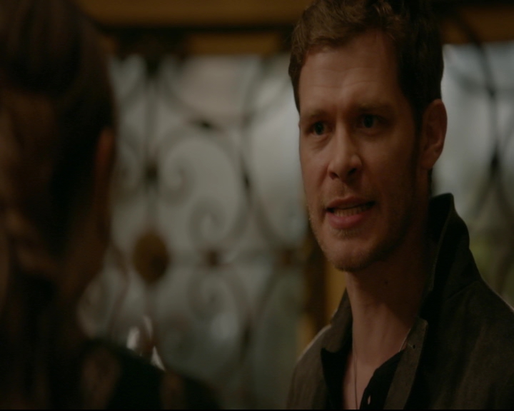 vampirediariesworld-dot-nl_TheOriginals5x02WrongTurnOnBourbon03922.jpg