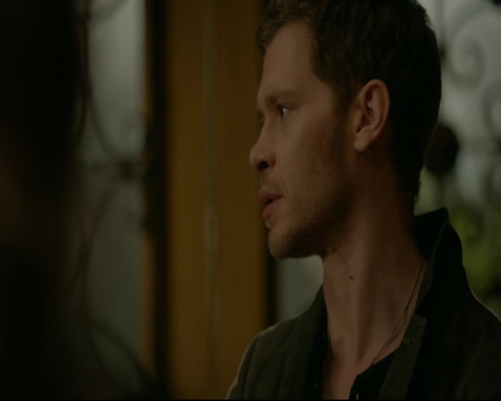 vampirediariesworld-dot-nl_TheOriginals5x02WrongTurnOnBourbon04064.jpg