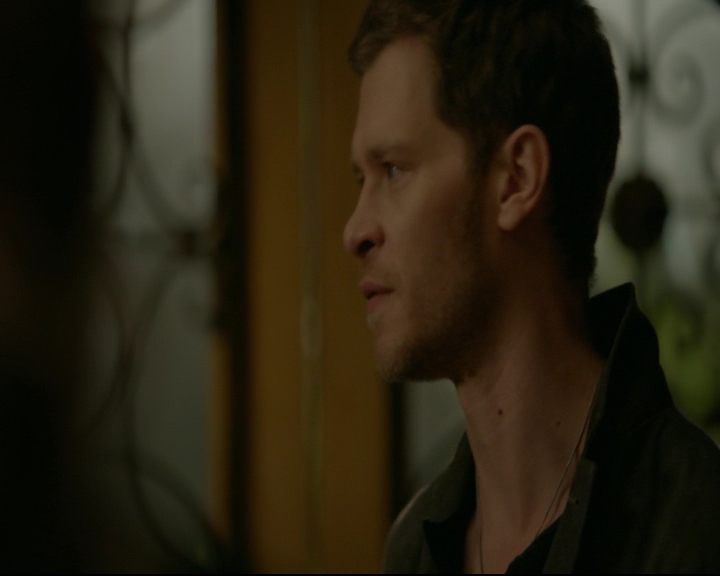 vampirediariesworld-dot-nl_TheOriginals5x02WrongTurnOnBourbon04068.jpg