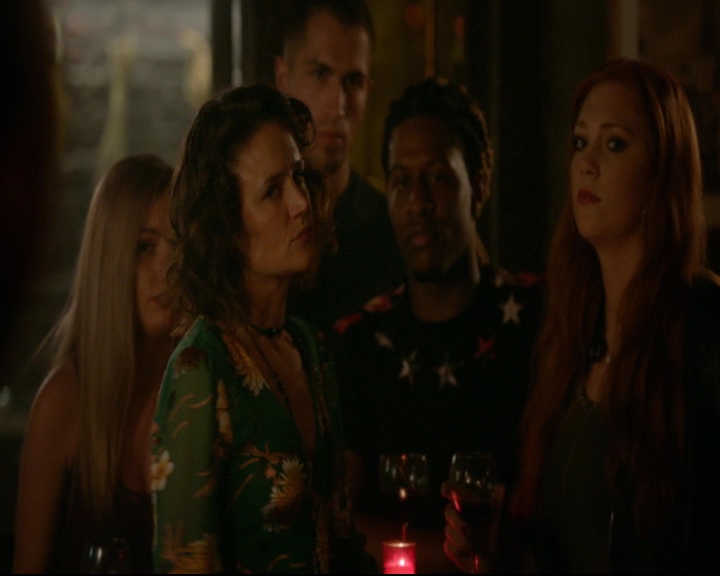 vampirediariesworld-dot-nl_TheOriginals5x02WrongTurnOnBourbon04569.jpg