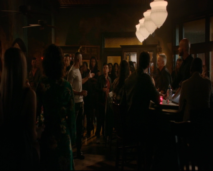 vampirediariesworld-dot-nl_TheOriginals5x02WrongTurnOnBourbon04571.jpg
