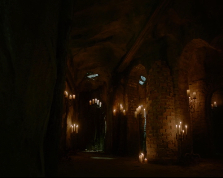 vampirediariesworld-dot-nl_TheOriginals5x02WrongTurnOnBourbon04584.jpg