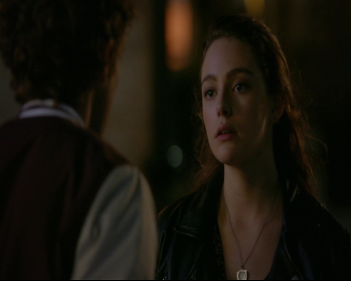 vampirediariesworld-dot-nl_TheOriginals5x02WrongTurnOnBourbon04630.jpg
