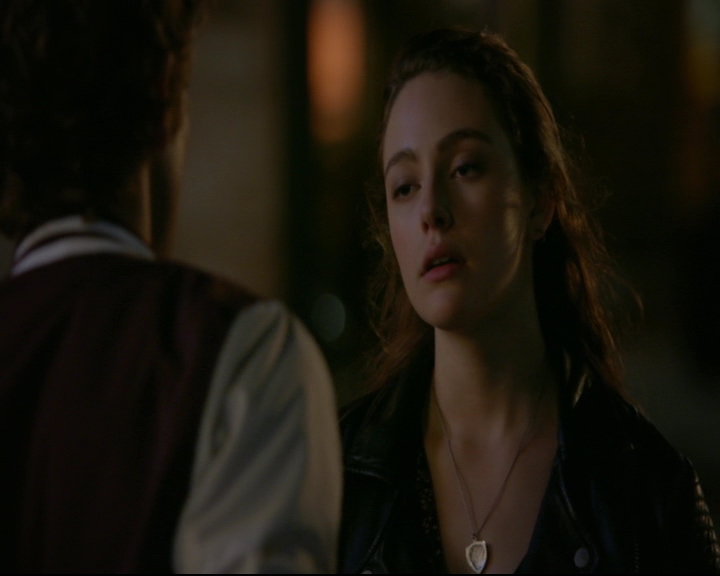 vampirediariesworld-dot-nl_TheOriginals5x02WrongTurnOnBourbon04631.jpg