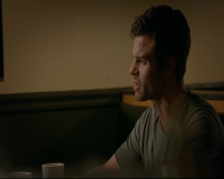vampirediariesworld-dot-nl_TheOriginals5x03NeMeQuittePas05361.jpg