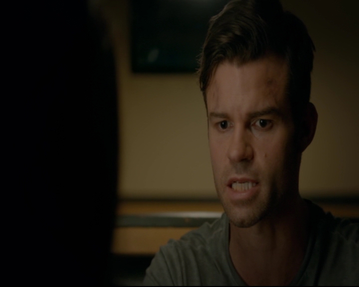 vampirediariesworld-dot-nl_TheOriginals5x03NeMeQuittePas05387.jpg