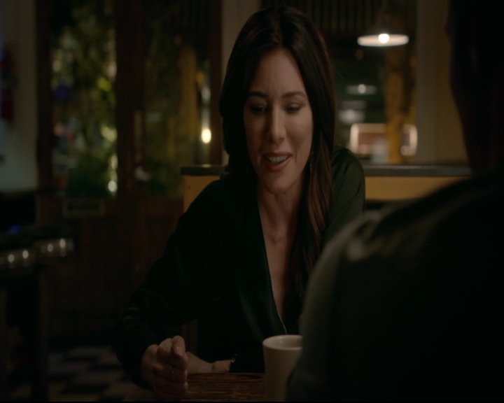 vampirediariesworld-dot-nl_TheOriginals5x03NeMeQuittePas05418.jpg