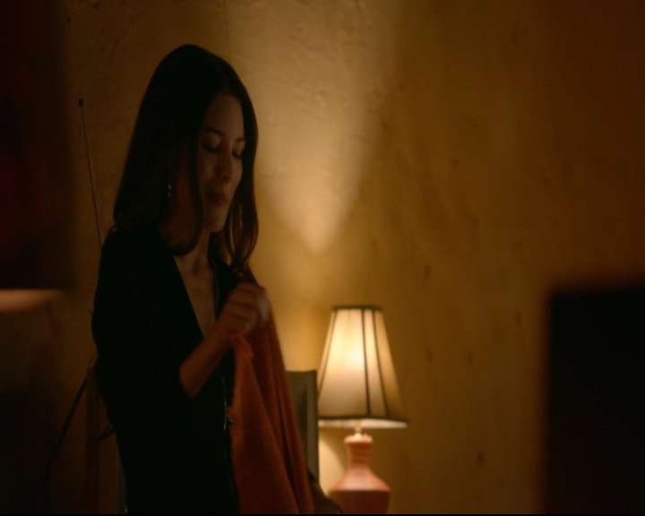 vampirediariesworld-dot-nl_TheOriginals5x03NeMeQuittePas05549.jpg