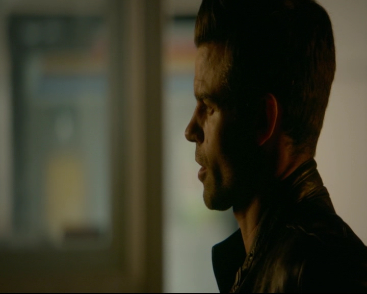 vampirediariesworld-dot-nl_TheOriginals5x03NeMeQuittePas05810.jpg vampirediariesworld-dot-nl_TheOriginals5x03NeMeQuittePas05810.jpg