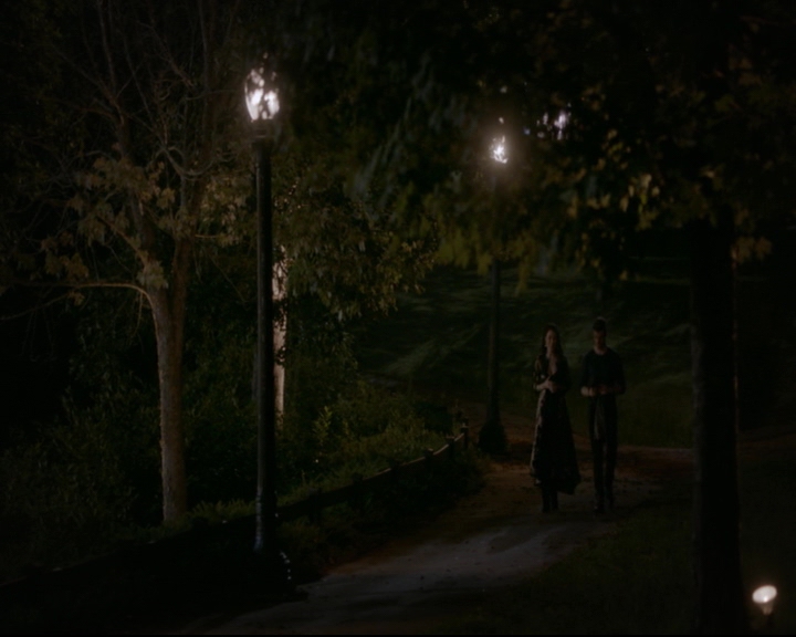 vampirediariesworld-dot-nl_TheOriginals5x03NeMeQuittePas05834.jpg