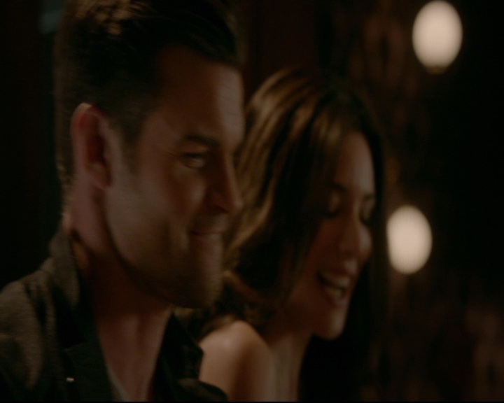 vampirediariesworld-dot-nl_TheOriginals5x03NeMeQuittePas06516.jpg