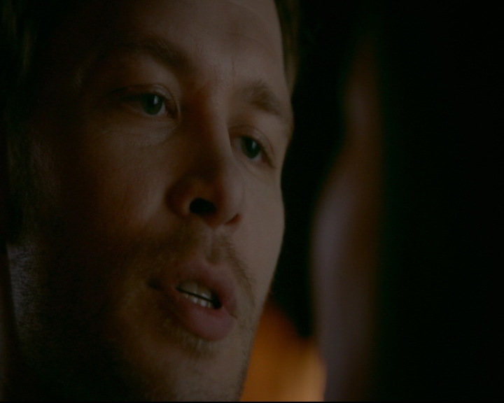 vampirediariesworld-dot-nl_TheOriginals5x03NeMeQuittePas06629.jpg