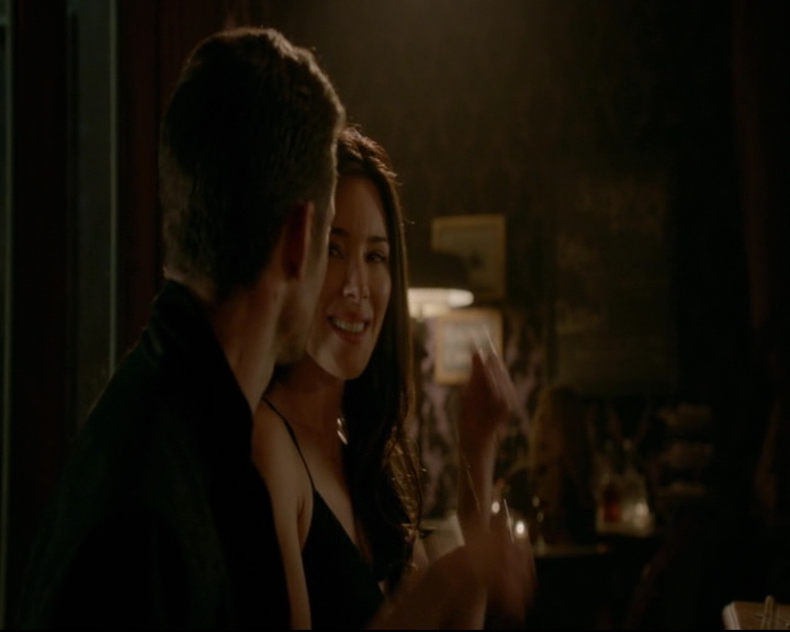 vampirediariesworld-dot-nl_TheOriginals5x03NeMeQuittePas06660.jpg