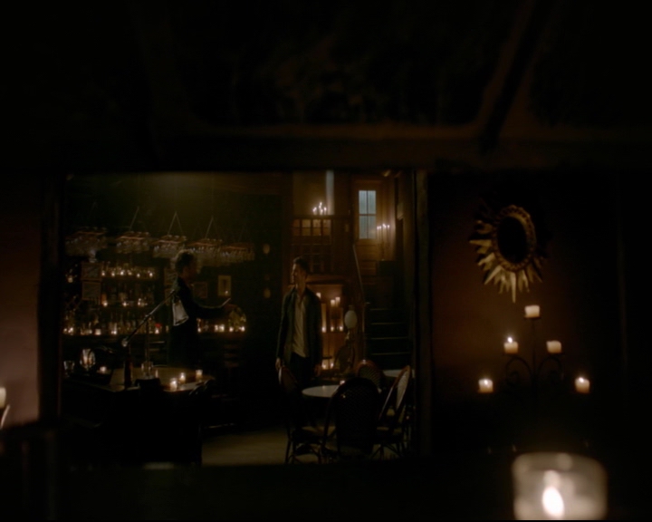 vampirediariesworld-dot-nl_TheOriginals5x03NeMeQuittePas06879.jpg