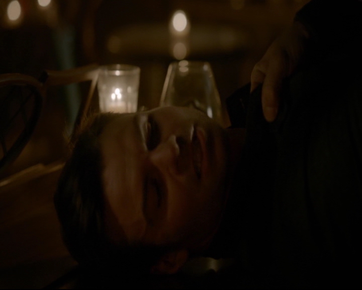 vampirediariesworld-dot-nl_TheOriginals5x03NeMeQuittePas06898.jpg