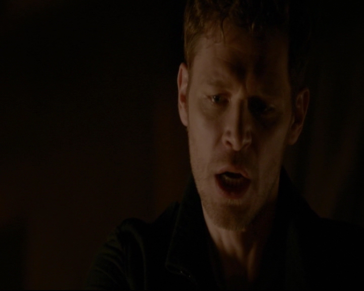 vampirediariesworld-dot-nl_TheOriginals5x03NeMeQuittePas06899.jpg