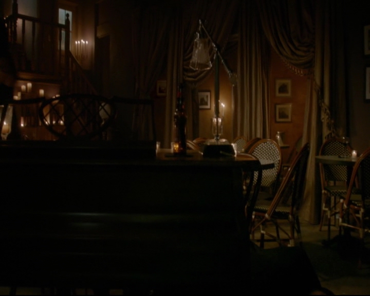 vampirediariesworld-dot-nl_TheOriginals5x03NeMeQuittePas06910.jpg