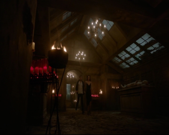 vampirediariesworld-dot-nl_TheOriginals5x03NeMeQuittePas06917.jpg